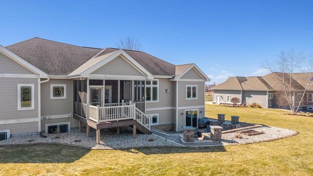 3122 Saddle Brooke Trail, Sun Prairie, WI 53590