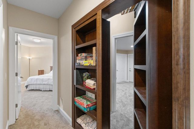 3122 Saddle Brooke Trail, Sun Prairie, WI 53590