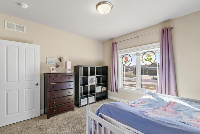 3122 Saddle Brooke Trail, Sun Prairie, WI 53590