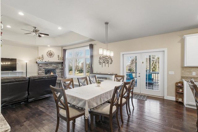 3122 Saddle Brooke Trail, Sun Prairie, WI 53590