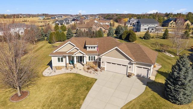 3122 Saddle Brooke Trail, Sun Prairie, WI 53590
