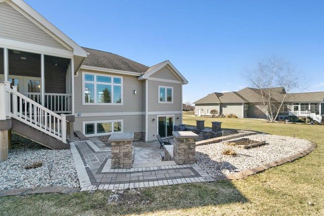 3122 Saddle Brooke Trail, Sun Prairie, WI 53590