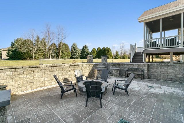 3122 Saddle Brooke Trail, Sun Prairie, WI 53590