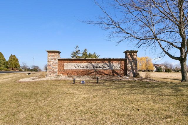 3122 Saddle Brooke Trail, Sun Prairie, WI 53590