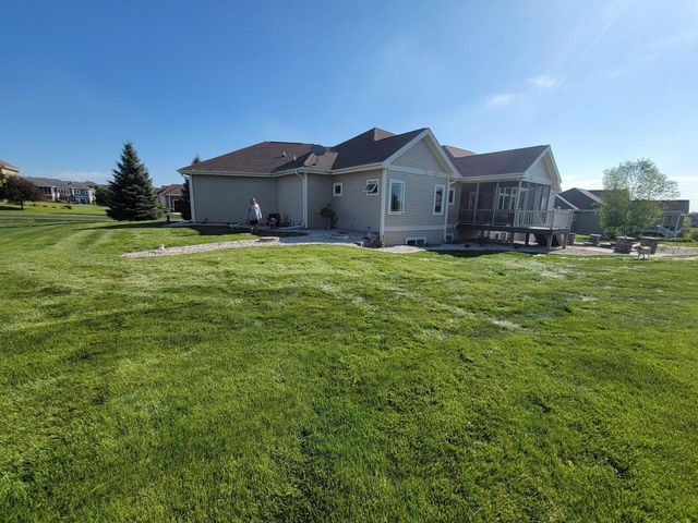 3122 Saddle Brooke Trail, Sun Prairie, WI 53590