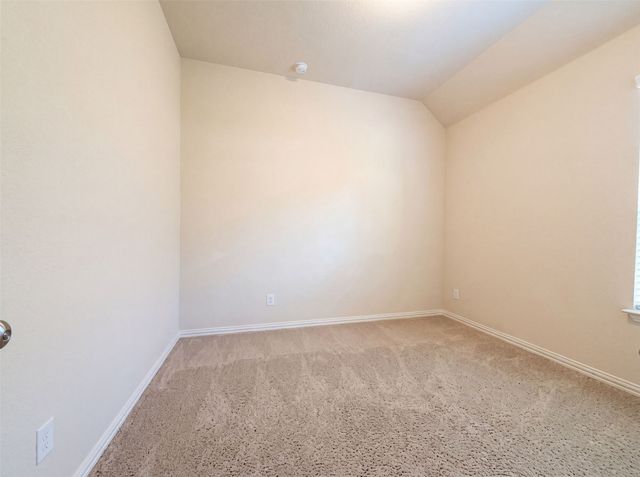 3005 S College Avenue, Decatur, TX 76234