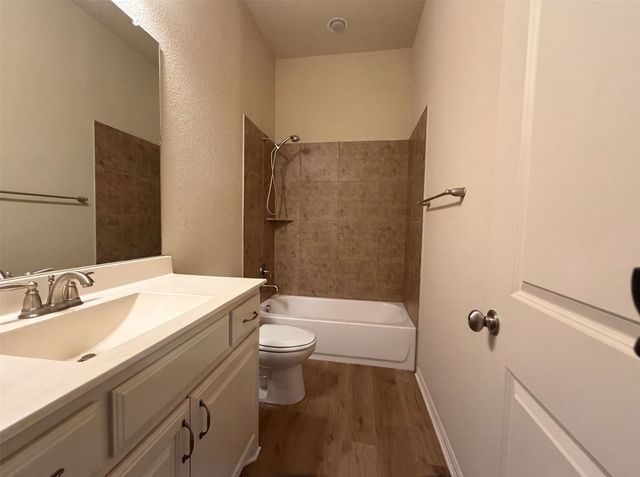 3005 S College Avenue, Decatur, TX 76234