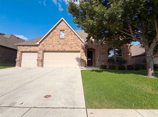 3005 S College Avenue, Decatur, TX 76234