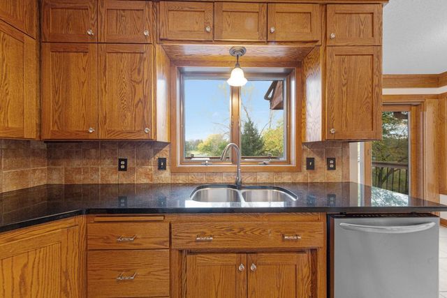 3 Island Heights Court NE, Pine Island, MN 55963