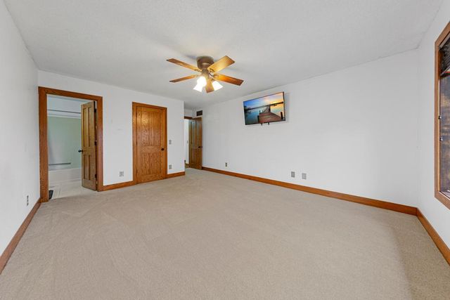 3 Island Heights Court NE, Pine Island, MN 55963