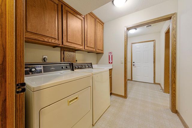 3 Island Heights Court NE, Pine Island, MN 55963