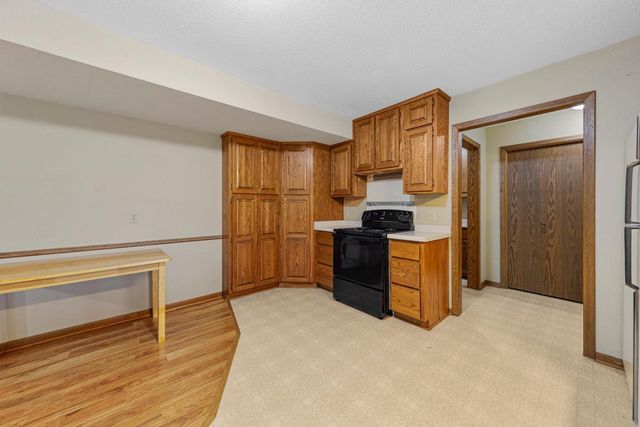 3 Island Heights Court NE, Pine Island, MN 55963