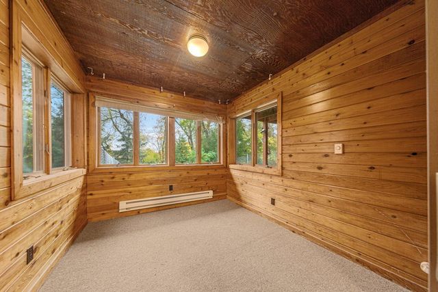 3 Island Heights Court NE, Pine Island, MN 55963