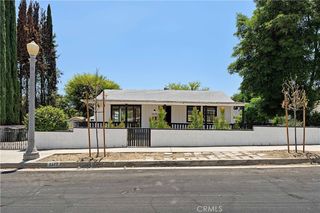 2538 Woodlyn Road, Pasadena, CA 91107