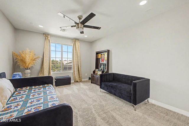 701 E LIBERTY Lane, Gilbert, AZ 85296