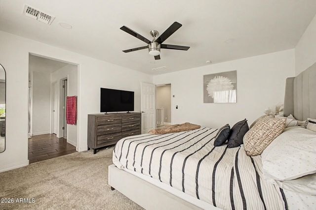 701 E LIBERTY Lane, Gilbert, AZ 85296