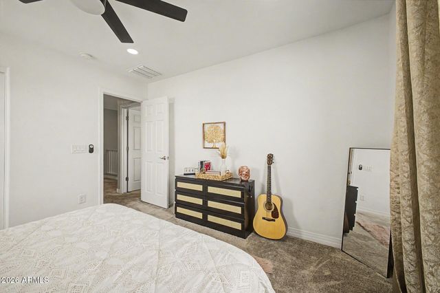 701 E LIBERTY Lane, Gilbert, AZ 85296