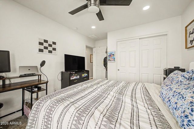 701 E LIBERTY Lane, Gilbert, AZ 85296