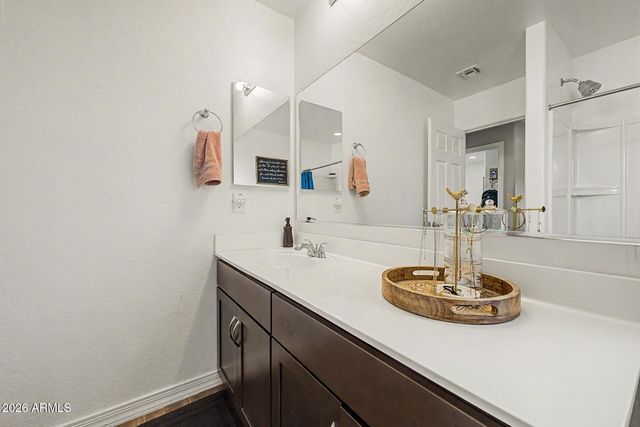 701 E LIBERTY Lane, Gilbert, AZ 85296