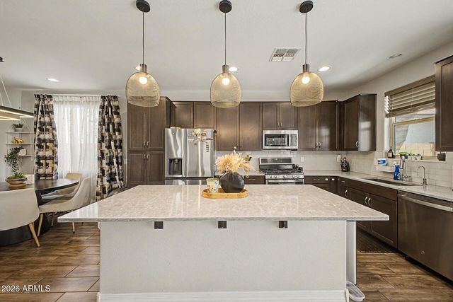 701 E LIBERTY Lane, Gilbert, AZ 85296