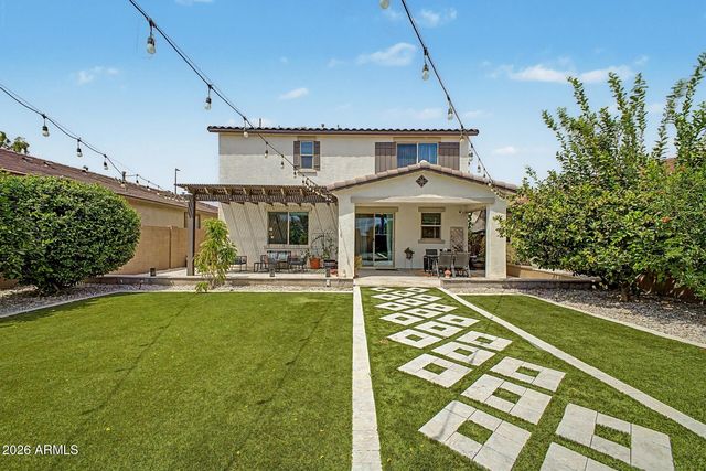 701 E LIBERTY Lane, Gilbert, AZ 85296