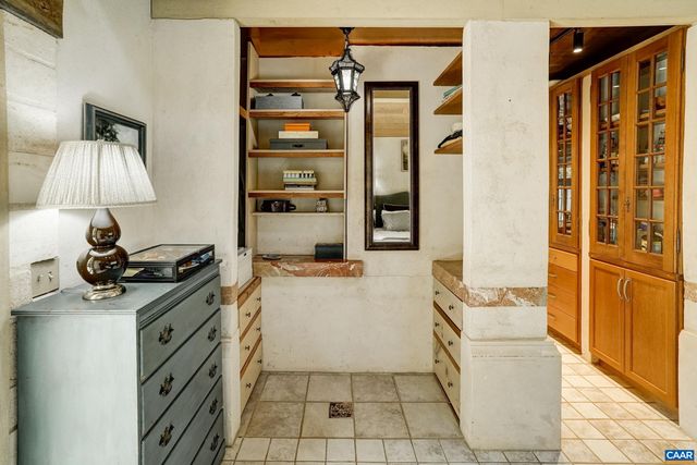 1852 THOMFORDSON LN, Ruckersville, VA 22968
