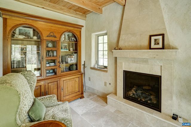 1852 THOMFORDSON LN, Ruckersville, VA 22968