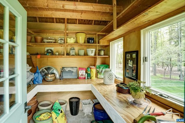1852 THOMFORDSON LN, Ruckersville, VA 22968