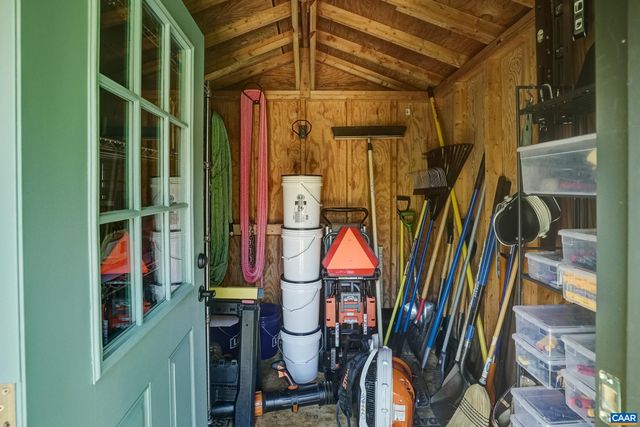 1852 THOMFORDSON LN, Ruckersville, VA 22968