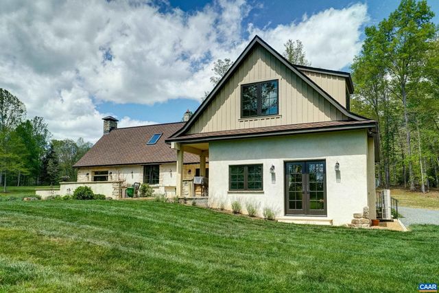 1852 THOMFORDSON LN, Ruckersville, VA 22968