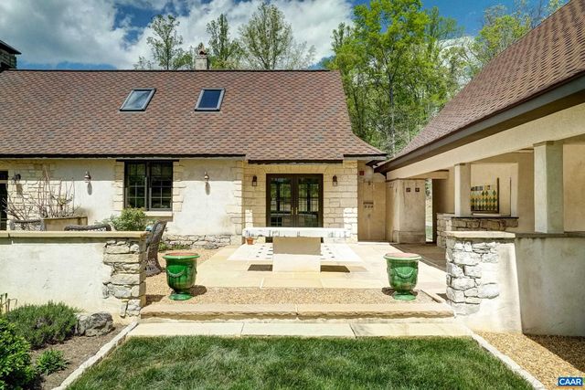 1852 THOMFORDSON LN, Ruckersville, VA 22968