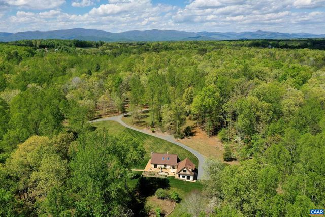 1852 THOMFORDSON LN, Ruckersville, VA 22968