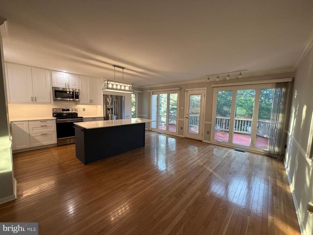 2776 WINSTON CT, Woodbridge, VA 22191