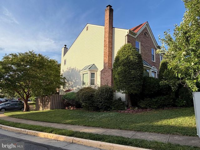 2776 WINSTON CT, Woodbridge, VA 22191