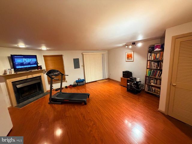 2776 WINSTON CT, Woodbridge, VA 22191
