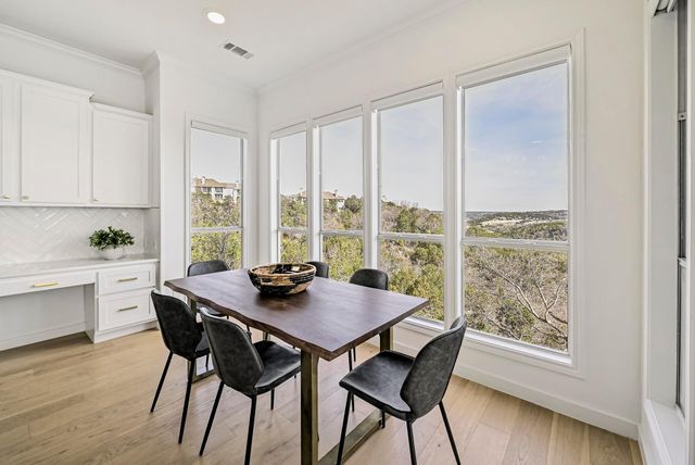 5000 Valburn CT, Austin, TX 78731