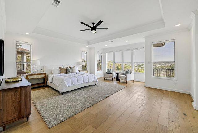 5000 Valburn CT, Austin, TX 78731