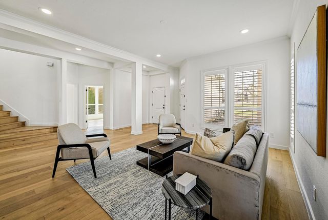 5000 Valburn CT, Austin, TX 78731