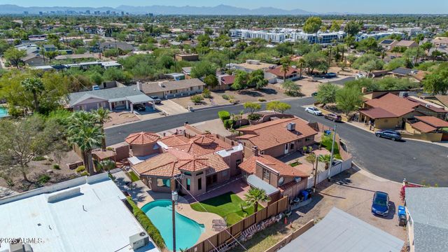 1448 E ROYAL PALM Road, Phoenix, AZ 85020