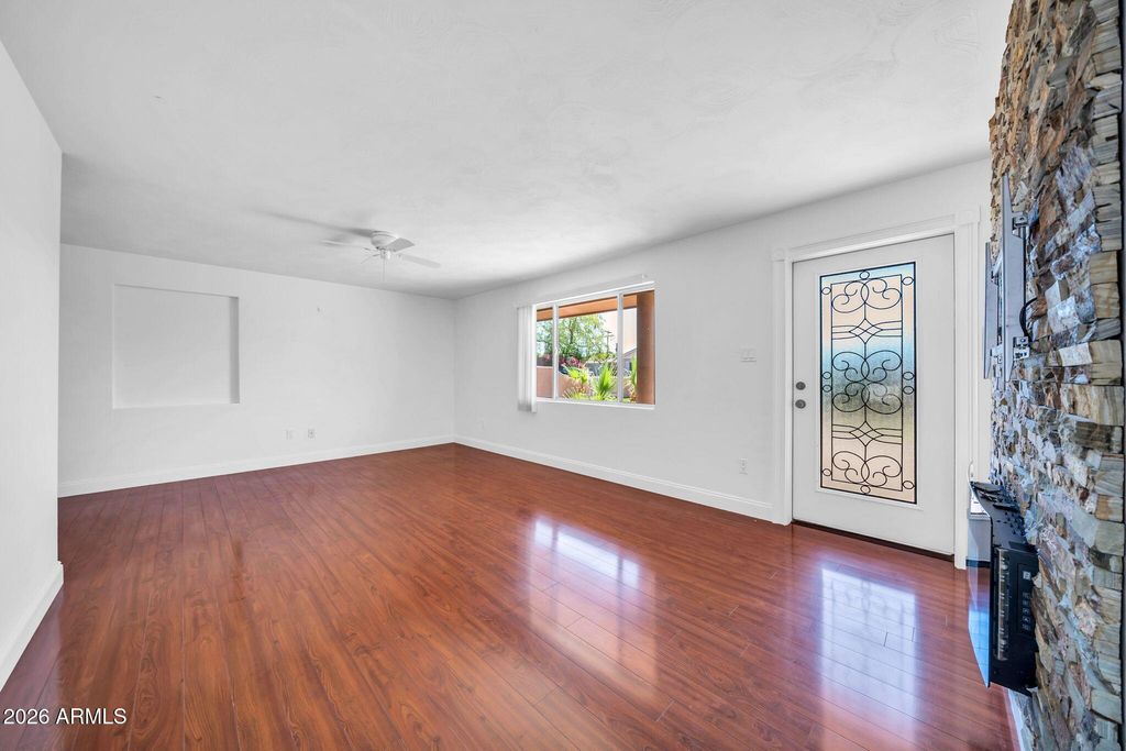 1448 E ROYAL PALM Road, Phoenix, AZ 85020 — photo 5