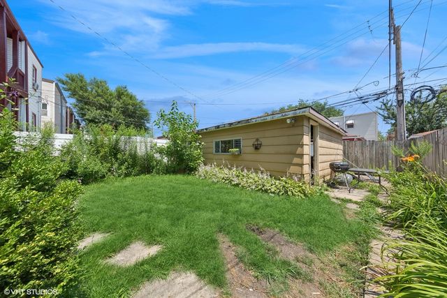 1705 N CENTRAL Avenue, Chicago, IL 60639