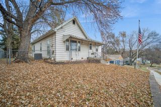 733 Bell Avenue, Des Moines, IA 50315