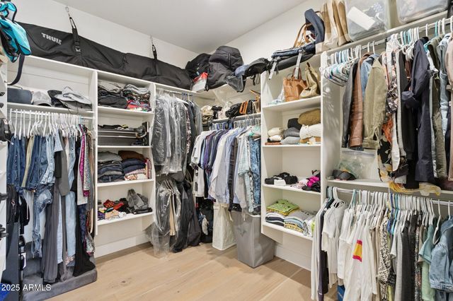 8449 E LINCOLN Drive, Scottsdale, AZ 85250