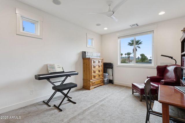 8449 E LINCOLN Drive, Scottsdale, AZ 85250