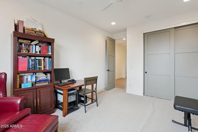 8449 E LINCOLN Drive, Scottsdale, AZ 85250