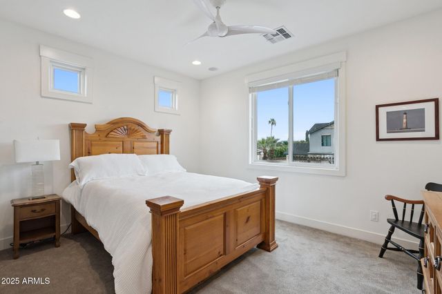 8449 E LINCOLN Drive, Scottsdale, AZ 85250