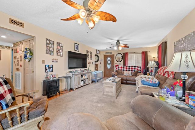 1925 Forbes Mill Road, Bedford, VA 24523