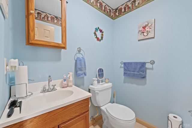 1925 Forbes Mill Road, Bedford, VA 24523
