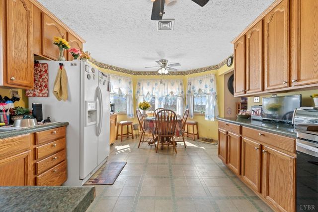 1925 Forbes Mill Road, Bedford, VA 24523