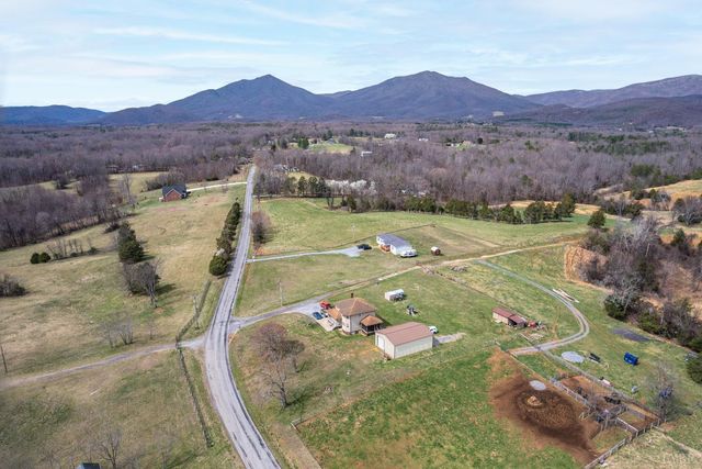 1925 Forbes Mill Road, Bedford, VA 24523